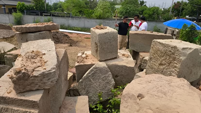 ตะลึง! ขุดพบปราสาทโบราณโคราช ยอมทิ้งกำไรยกให้แผ่นดิน — ภาพที่ 3